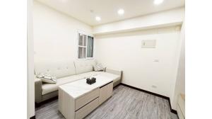 南北房屋中華加盟店 - 星鑽特區二房+平車(低總價)